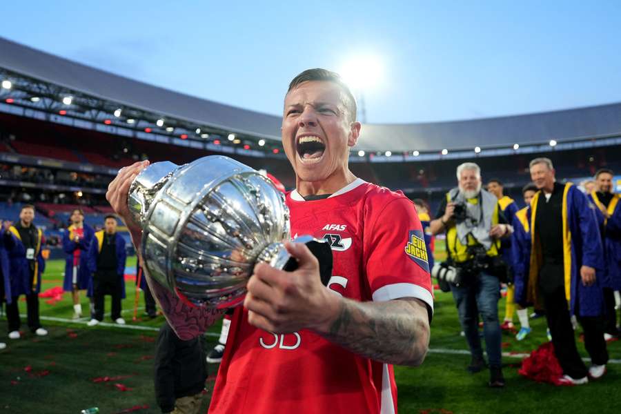 AZ captain Jordy Clasie with the KNVB Beker trophy after beating NEC in the 2026 final